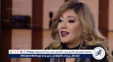 ‘لو بتحب شيرين بوس على رجلها وحطها فوق دماغك’