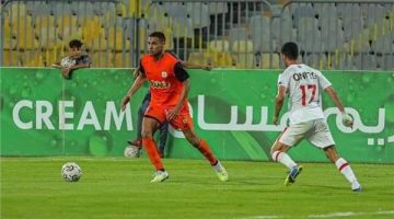 لاعب فاركو إلى الأهلي أم الزمالك؟.. مصدر يحسم الجدل