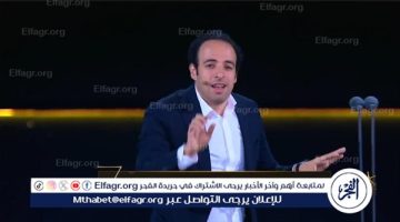 أحمد الغندور “الدحيح” يقدم اسكتش كوميدي بافتتاح الدورة السابعة من مهرجان الجونة السينمائي