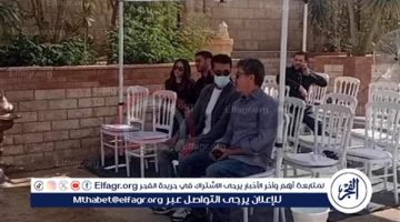 خالد النبوي وميرفت أمين أبرز الحاضرين لحظة تشييع جثمان مصطفى فهمي