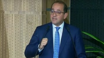 وزير المالية يكلف شريف الكيلاني بمباشرة مهام رئيس مصلحة الجمارك