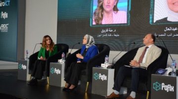 رئيس مصلحة الضرائب: الحوارات المجتمعية أساس تعزيز الشراكة مع الممولين والمستثمرين