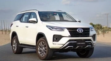 اكتشف سعر ومواصفات سيارة تويوتا فورتشنر 2024 toyota fortuner في الأسواق: أبرز مميزاتها وعيوبها التي قد تؤثر على اختياراتك!